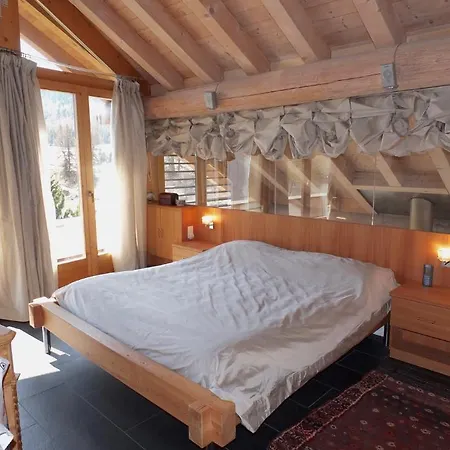 Enzo Apartmán